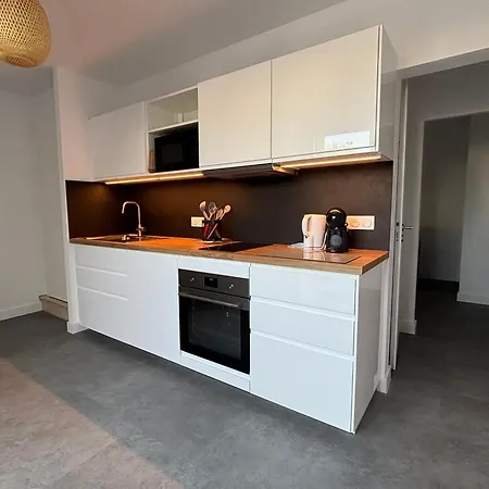 Pres De La - Fr-1-426-621 Apartamento